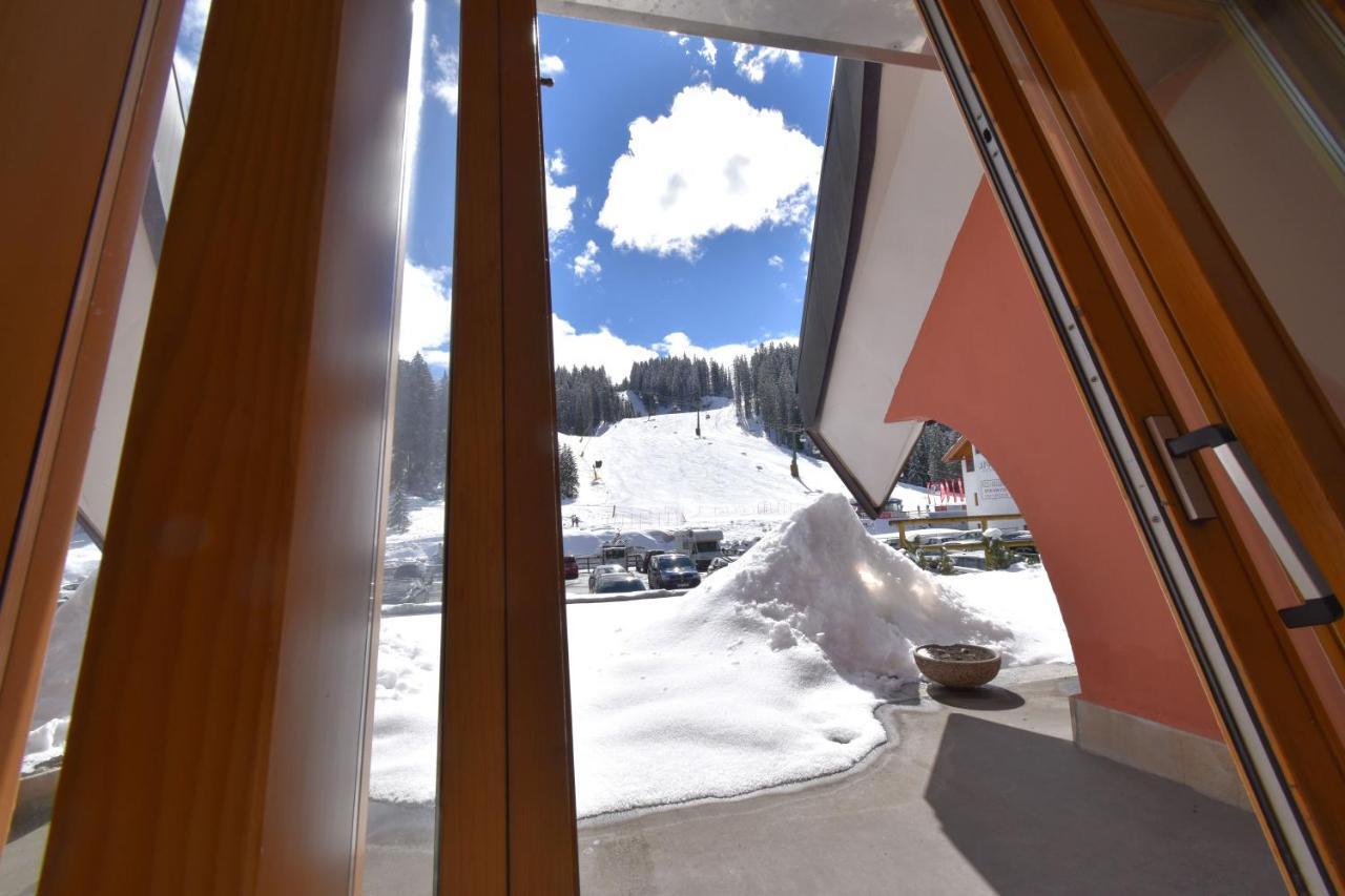 Ville Golf & Ski Madonna 外观 照片